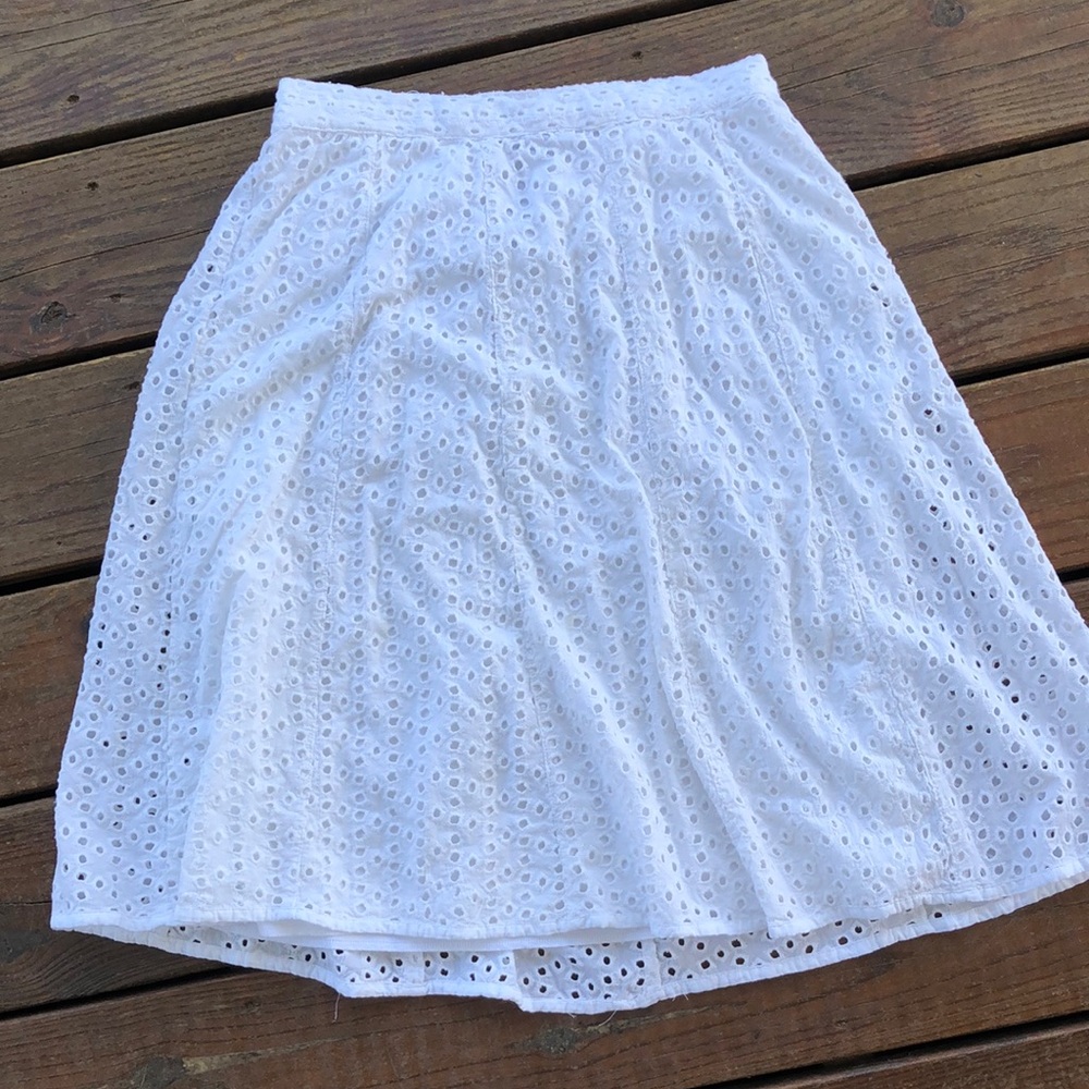 Adorable White Eyelet A Line Skirt-S